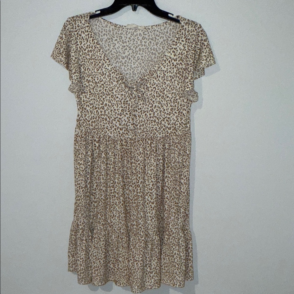 Jessica Simpson Leopard Print V-Neck Dress